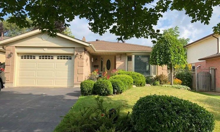 7 Kilkerran Crescent
