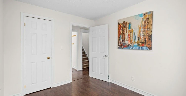 Upper-15 Melrose Avenue N, Hamilton, ON, L8L 6X3 - 12