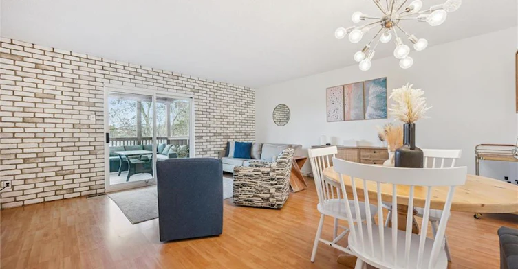 A-423 Cadbury Court, Waterloo, ON, N2K 3G7 - 7