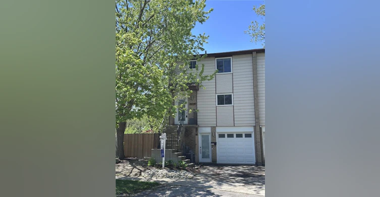 A-423 Cadbury Court, Waterloo, ON, N2K 3G7