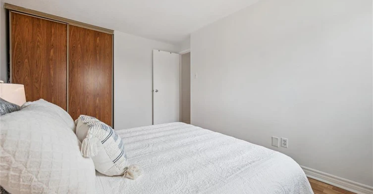 A-423 Cadbury Court, Waterloo, ON, N2K 3G7 - 28