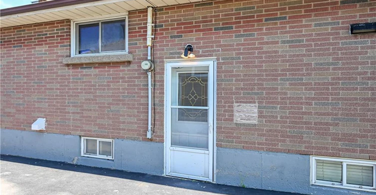 B-380 East 18th Street, Hamilton, ON, L9A 4R1 - 2