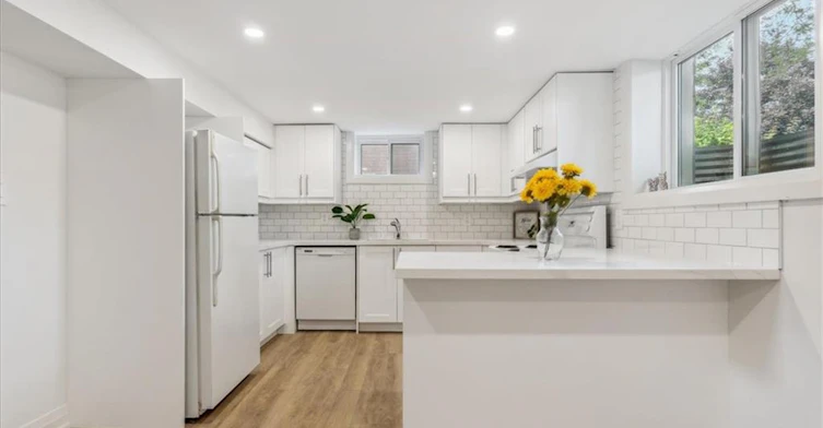LOWER-129 West 32nd Street, Hamilton, ON, L9C 5H1 - 4