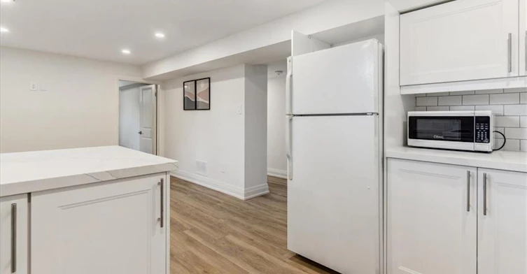 LOWER-129 West 32nd Street, Hamilton, ON, L9C 5H1 - 7