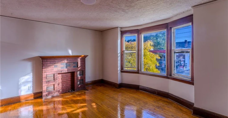 2-1369 Main Street E, Hamilton, ON, L8K 1B8 - 5