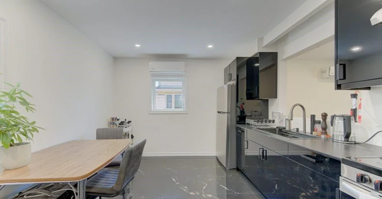 11 Davidson Street, Cambridge, ON, N1S 2T8 - 12