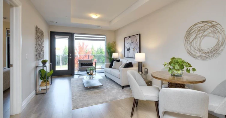 211-5 Wake Robin Drive, Kitchener, ON, N2E 3L2 - 9
