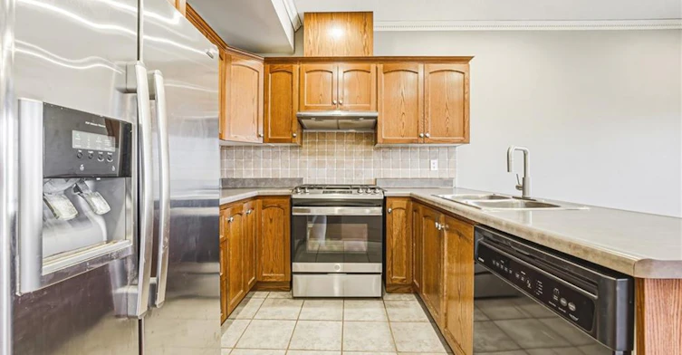 14-2 Harbour Drive, Hamilton, ON, L8E 6B1 - 10