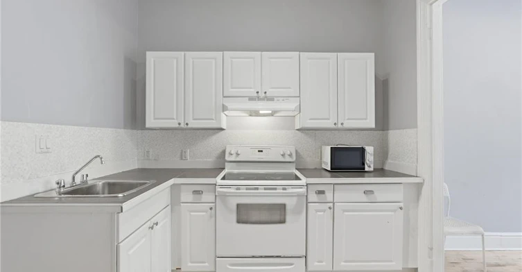 1-195 King Street E, Hamilton, ON, L8N 1B3 - 8