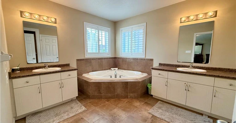 757 Pasture Rose Street, Waterloo, ON, N2V 0C4 - 13