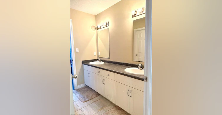 757 Pasture Rose Street, Waterloo, ON, N2V 0C4 - 17