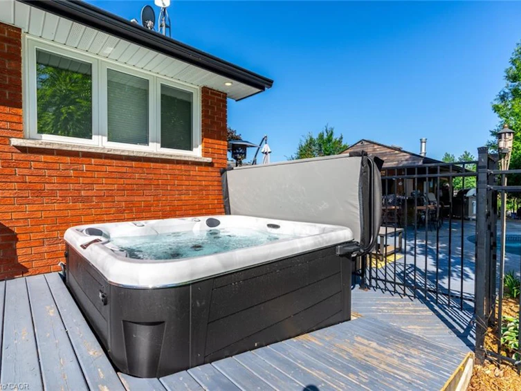 2172 Centre Road, Hamilton, ON, L0P 1B0 - 9