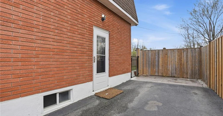 282 Roach Avenue, Welland, ON, L3C 2W4 - 38