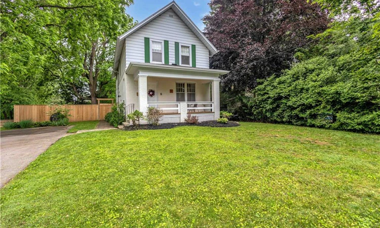11 Tutela Heights Road