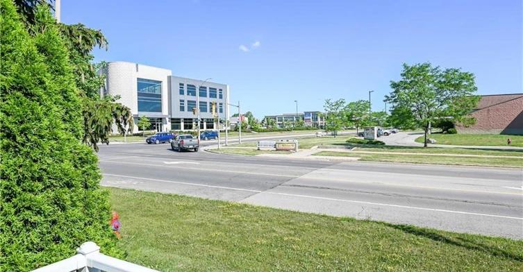 LOWER-296 Winterberry Drive, Hamilton, ON, L8J 2N5 - 4