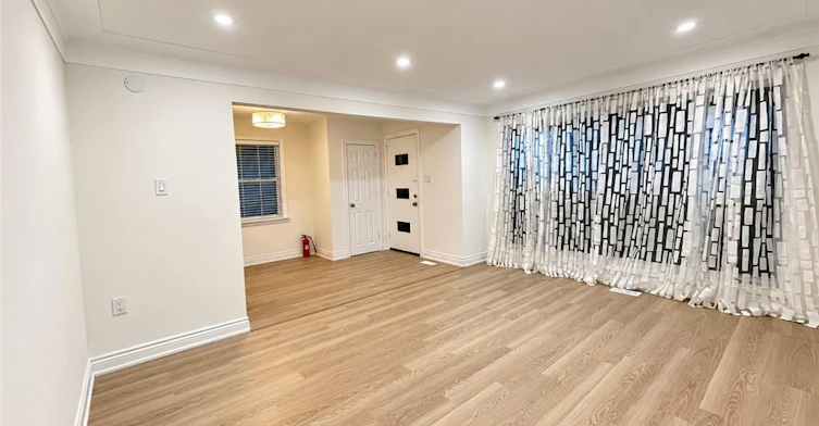 9 Grenadier Drive, Hamilton, ON, L8T 4C7 - 8