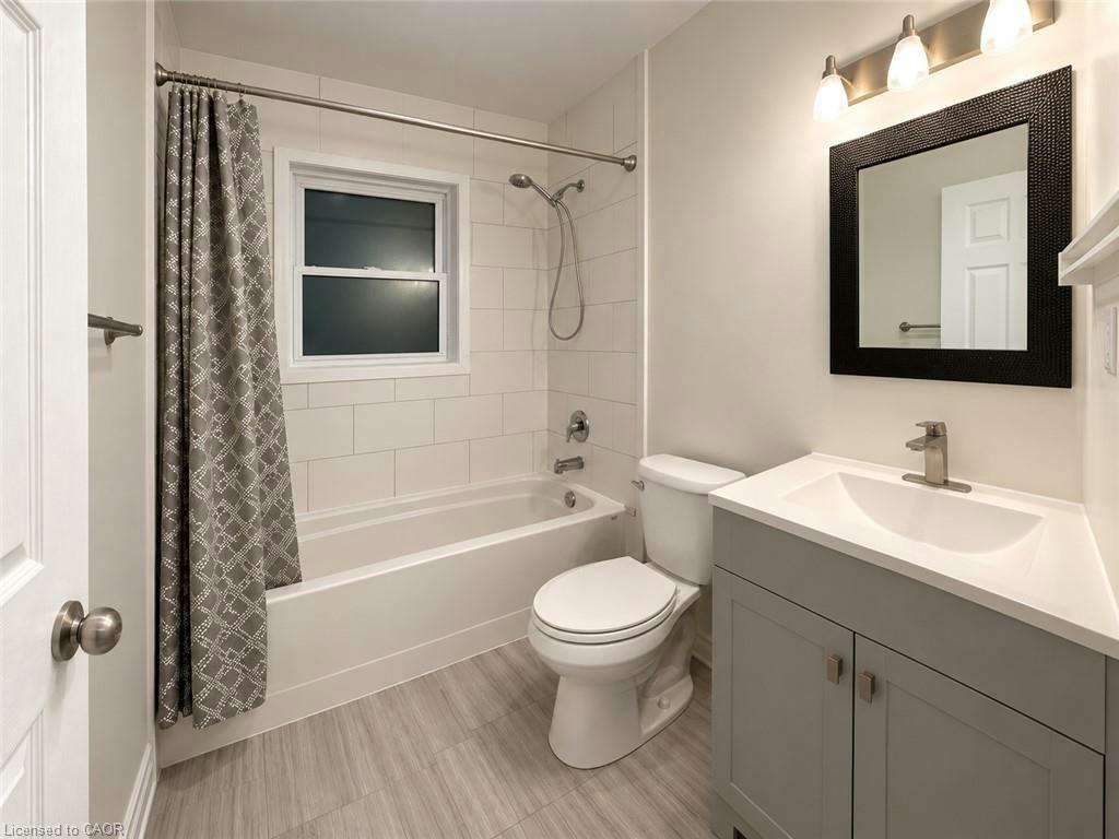 9 Grenadier Drive, Hamilton, ON, L8T 4C7 - 11