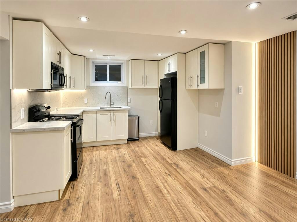 9 Grenadier Drive, Hamilton, ON, L8T 4C7 - 18