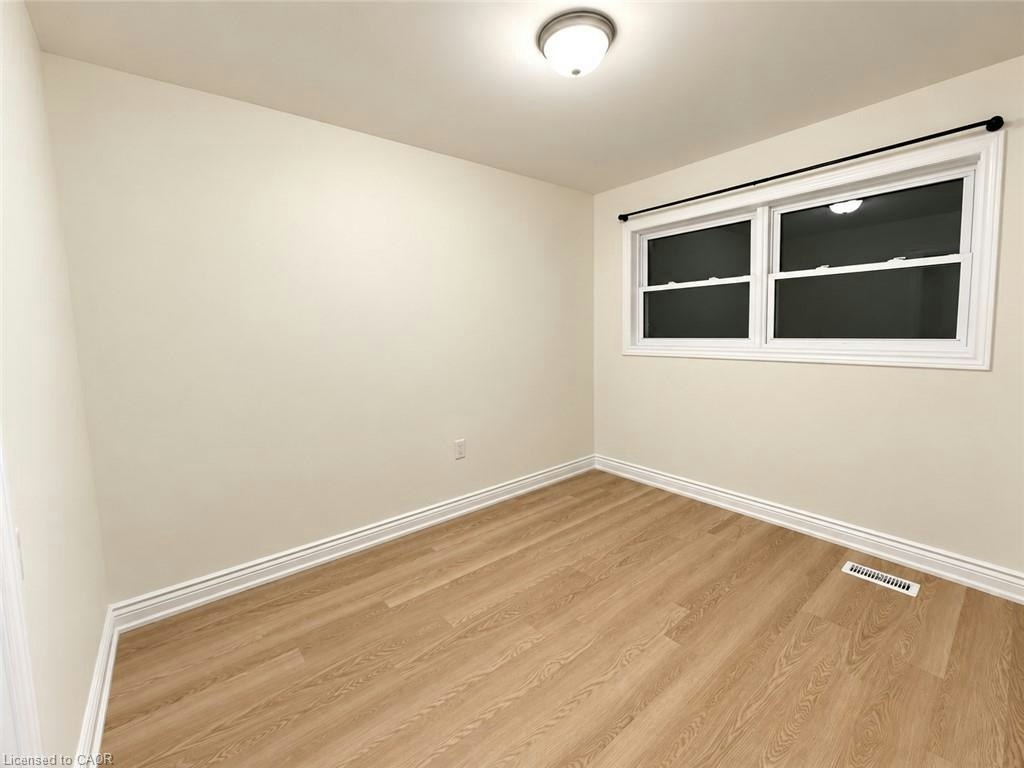 9 Grenadier Drive, Hamilton, ON, L8T 4C7 - 9