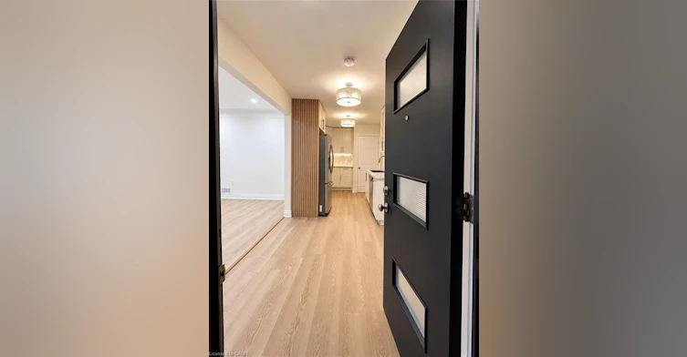 9 Grenadier Drive, Hamilton, ON, L8T 4C7 - 5