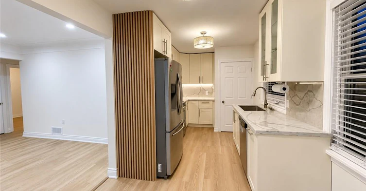 9 Grenadier Drive, Hamilton, ON, L8T 4C7 - 7