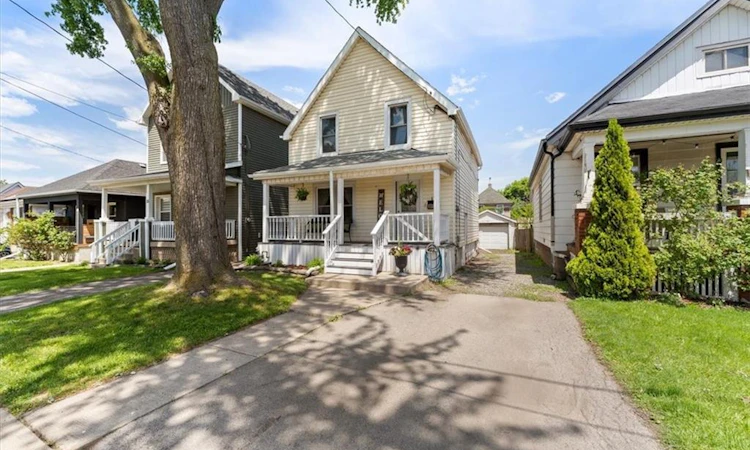 17 Craigmiller Avenue