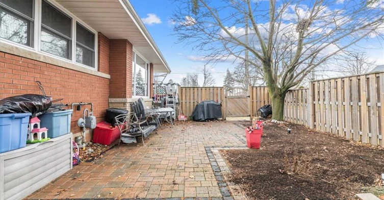 LOWER-9 Grenadier Drive, Hamilton, ON, L8T 4C7 - 23