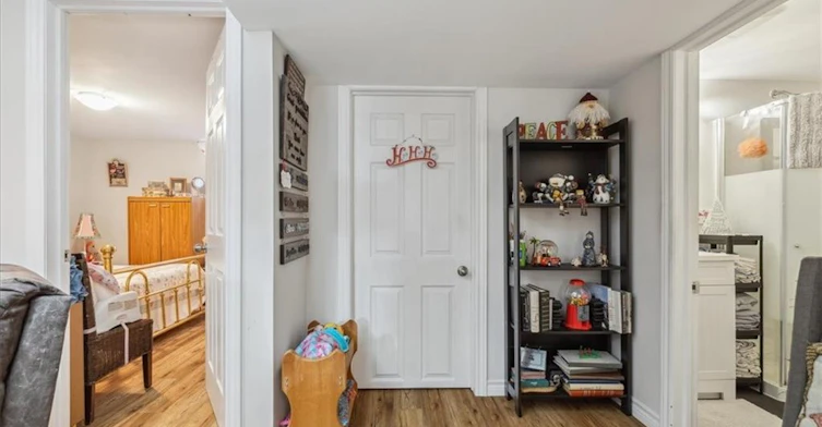 LOWER-9 Grenadier Drive, Hamilton, ON, L8T 4C7 - 13