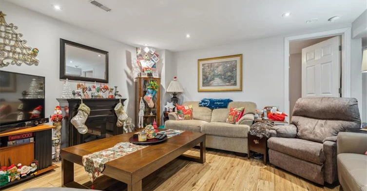 LOWER-9 Grenadier Drive, Hamilton, ON, L8T 4C7 - 7
