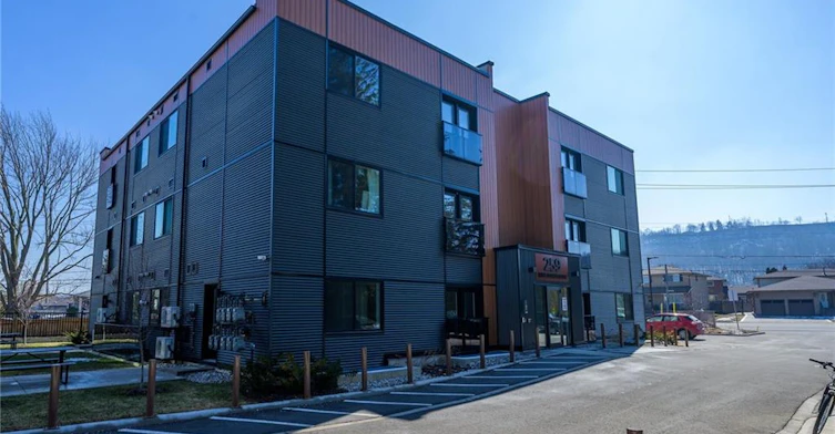 302-261 King Street E, Hamilton, ON, L8G 1L9 - 4