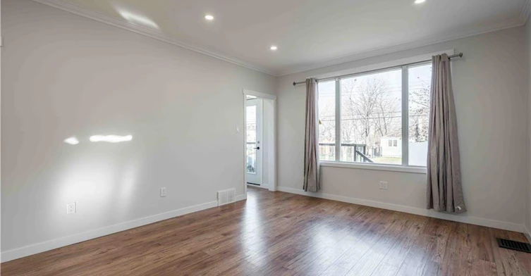 UPPER-204 Glow Avenue, Hamilton, ON, L8H 3W5 - 12