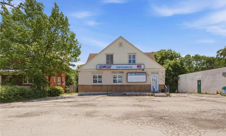 1260 Highway 8