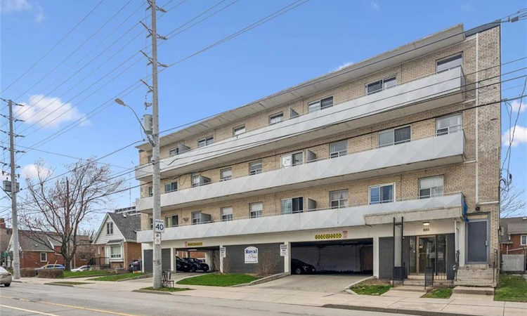 202-893 Concession Street