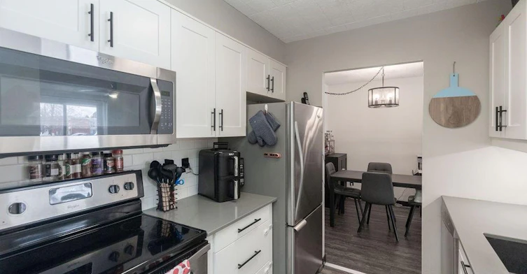 110-71 Vanier Drive, Kitchener, ON, N2C 1J4 - 18