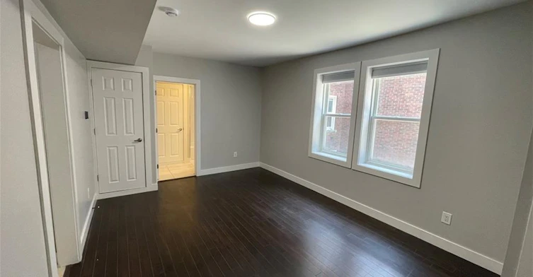 202-1544 King Street E, Hamilton, ON, L8K 1S9 - 5