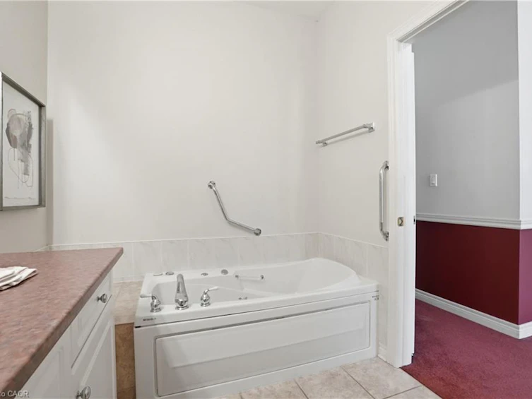 12-58 Glendale Avenue, St. Catharines, ON, L2T 2J3 - 16