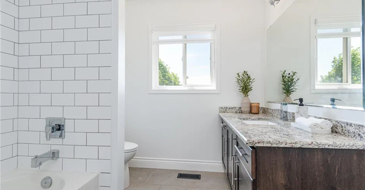 357 Parkvale Drive, Kitchener, ON, N2R 1Y6 - 37
