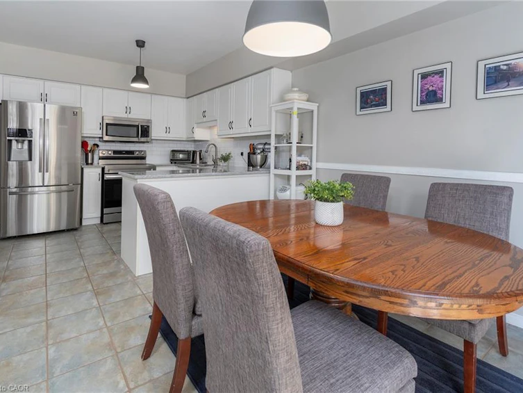 41 Valridge Drive, Hamilton, ON, L9G 4Y7 - 9