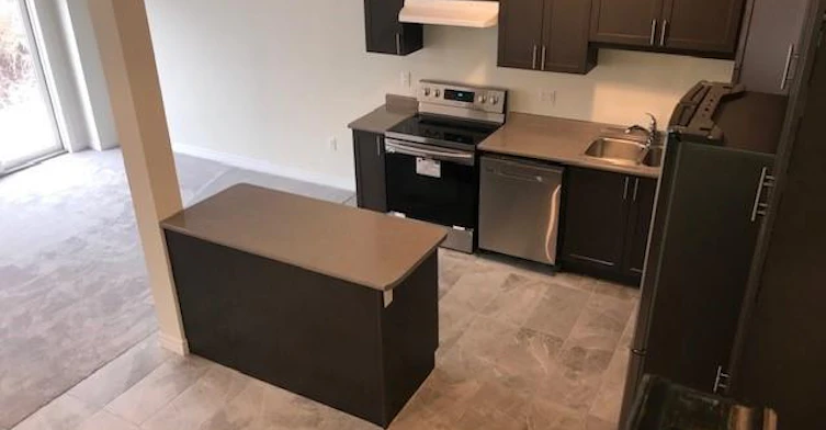 32 Dayman Drive, Hamilton, ON, L9K 0J9 - 5