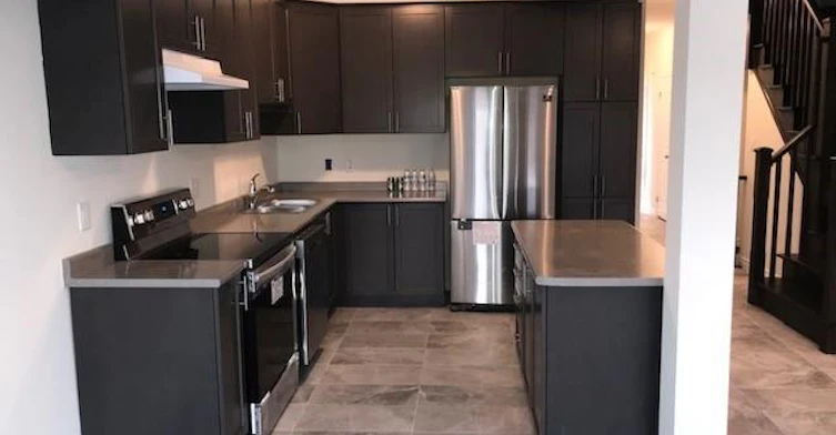 32 Dayman Drive, Hamilton, ON, L9K 0J9 - 4