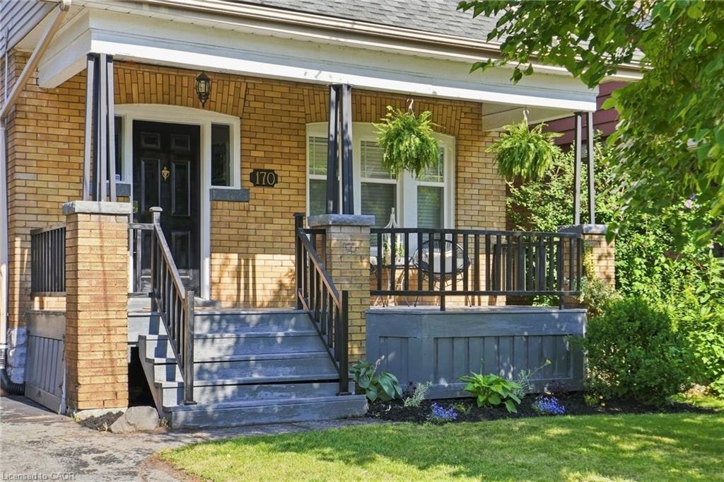 170 Kensington Avenue S - 2