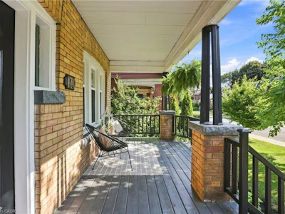 170 Kensington Avenue S - 3