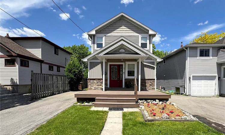 7 Windermere Avenue