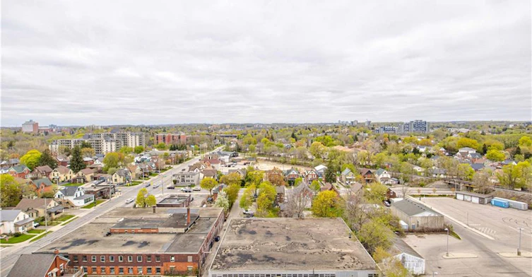 1305-108 Garment Street S, Kitchener, ON, N2G 0E2 - 19