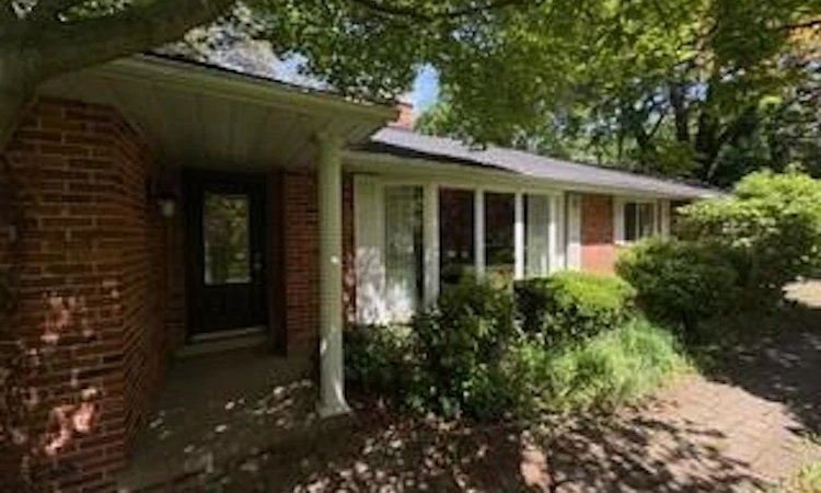 801 Book Road E