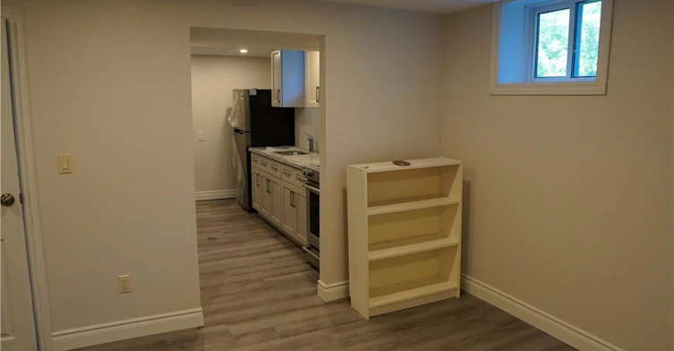 12 Cecilia Court, Hamilton, ON, L8T 2E9 - 3