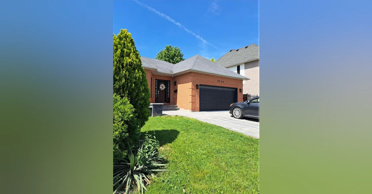 2240 Headon Road, Burlington, ON, L7M 3Y7