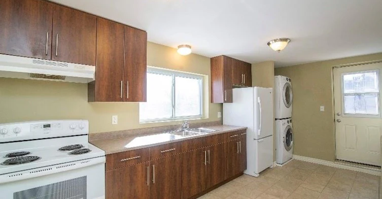 79 Melrose Avenue S, Hamilton, ON, L8M 2Y7 - 4