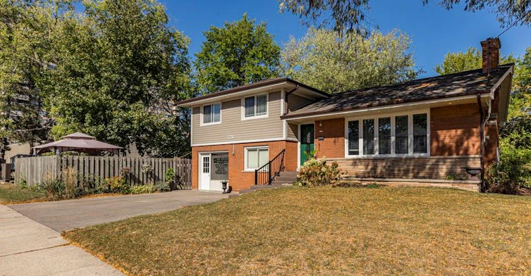 723 Hyde Road, Burlington, ON, L7S 1S6 - 4