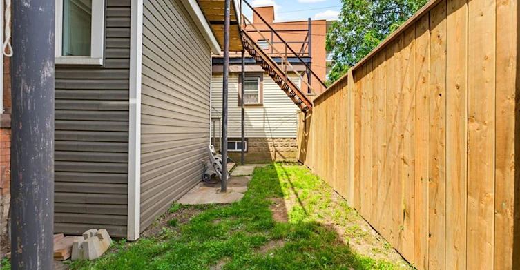 1-25 Strathcona Avenue S, Hamilton, ON, L8P 4J1 - 17
